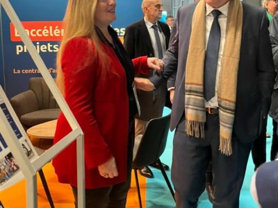 Le nouveau ministre délégué aux Transports en visite sur le stand AGIR/CATP au salon EUMO.